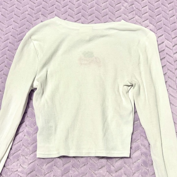 Guess Originals White Top with Red Embroidery - Picture 3 of 3